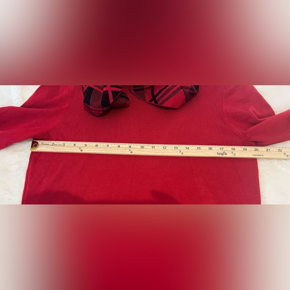 Kim Rogers Plaid Trimmed Sweater & Scarf Set Red Knit Long Sleeve Christmas Sz L - Picture 7 of 10
